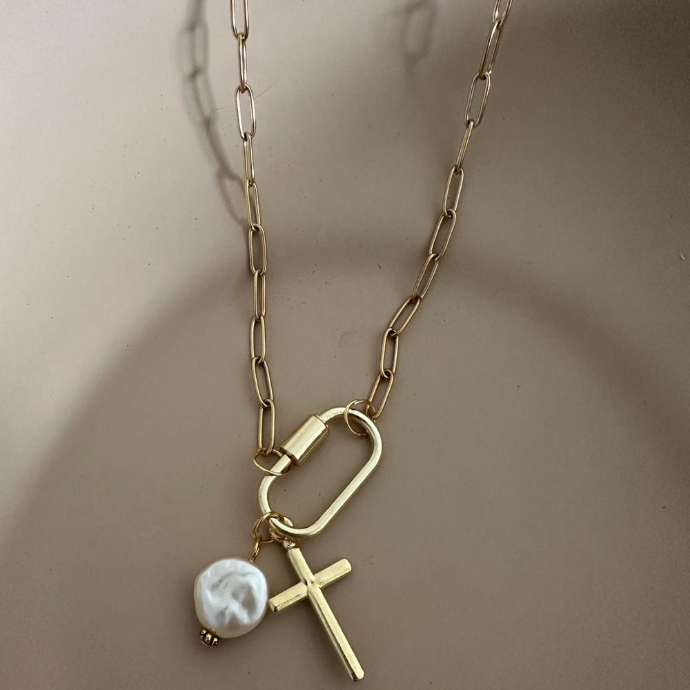 Gold Chain Necklace with Pearl and Cross Pendant